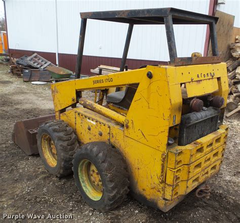 thomas 1720 skid steer specs|1700 mustang skid loader specifications.